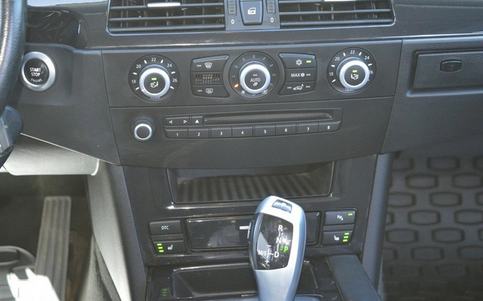 BMW Seria 5 cena 24900 przebieg: 254000, rok produkcji 2010 z Hrubieszów małe 667